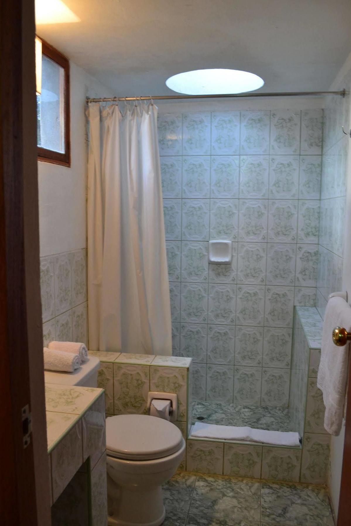 Miskiwasi Bed & Breakfast Янке Экстерьер фото